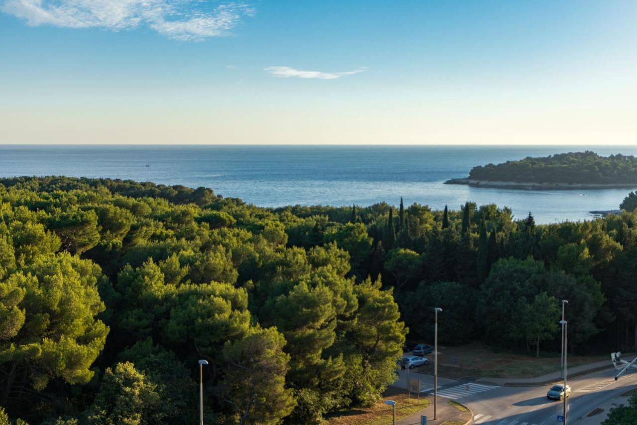 Top Floor Modern Apartment With Incredible Views Pula Exterior photo